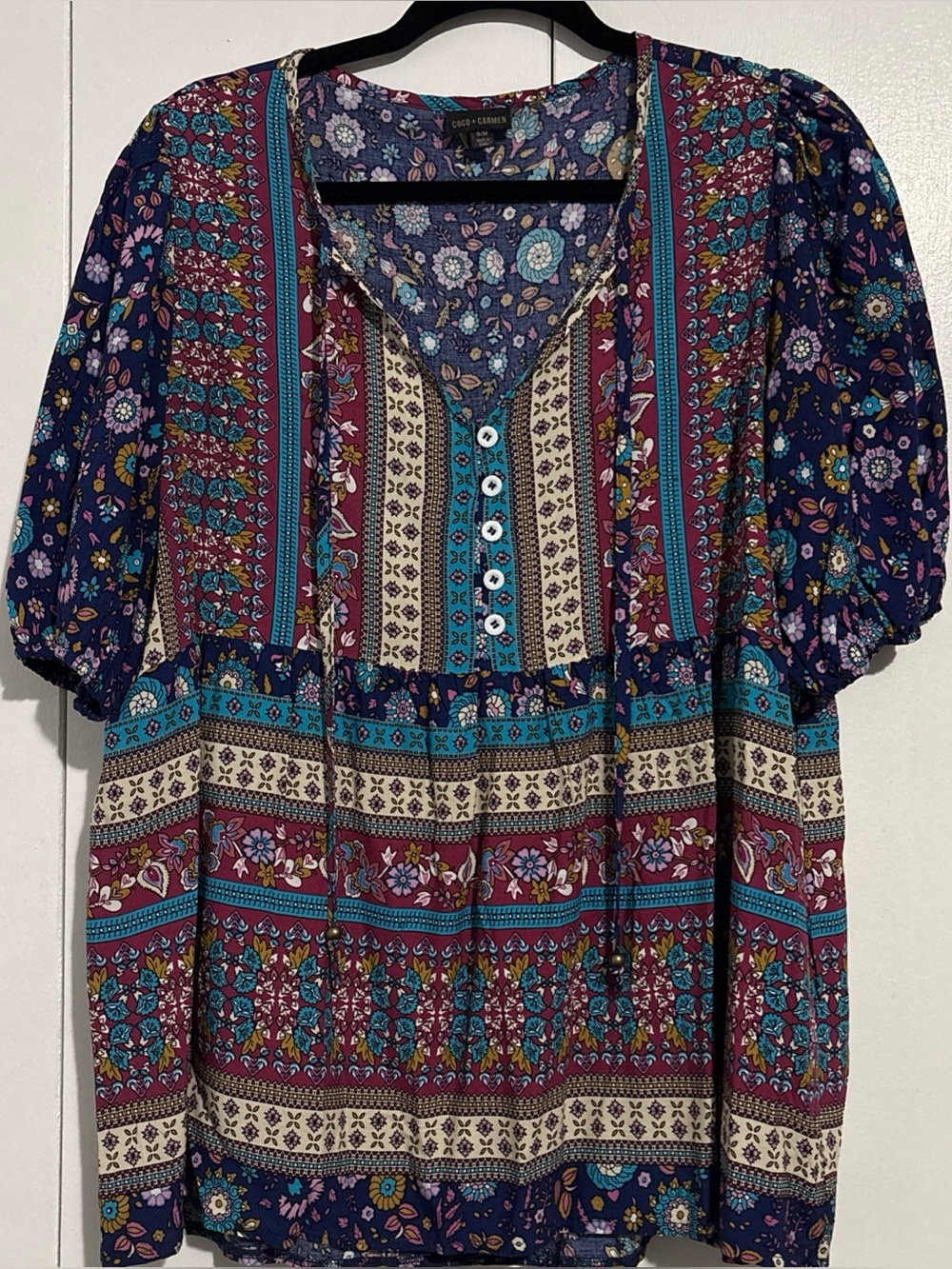 Coco & Carmen Floral Boho Short Sleeve Top / Blouse Women Small